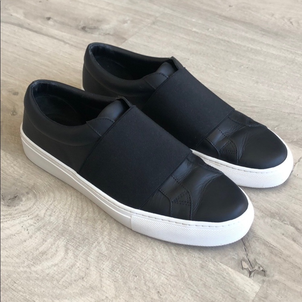 VIA SPIGA Saran Slip-On Sneaker